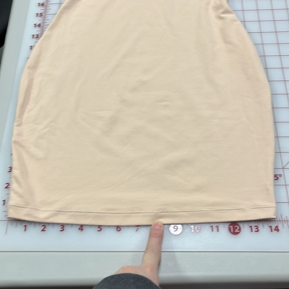 SPANX Assets Red Hot Label 4-Way Tank Shapewear Slip in Tan SZ L - Picture 13 of 13